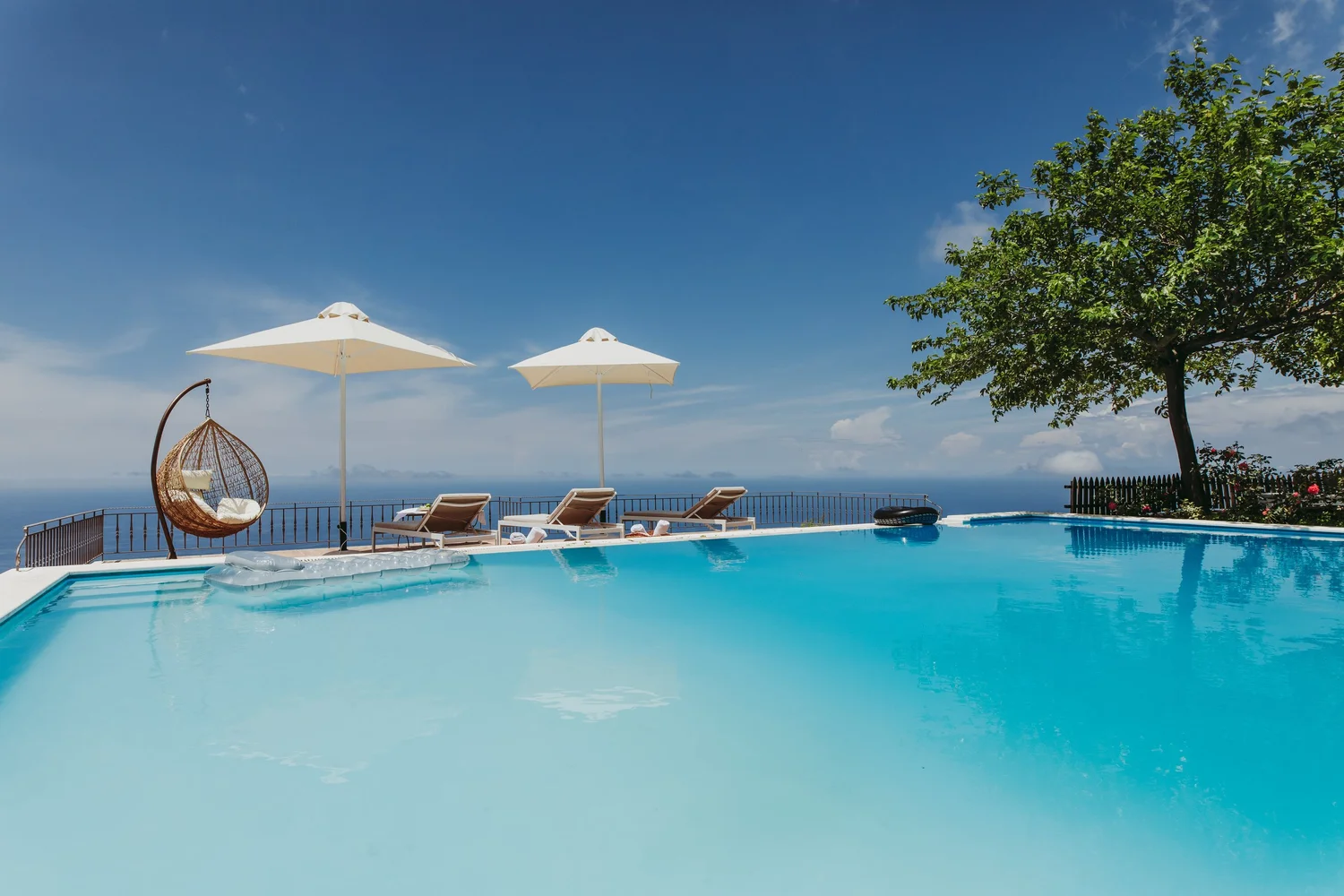 Carmel Luxury Villa I — infinity pool with sea view