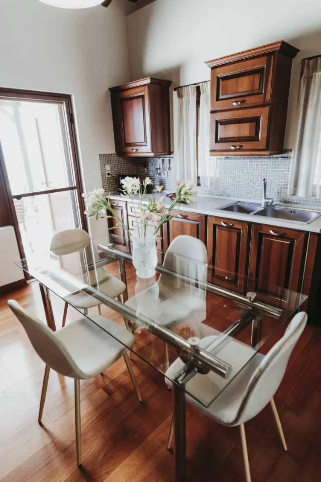 Carmel Luxury Villa I — kitchen 2