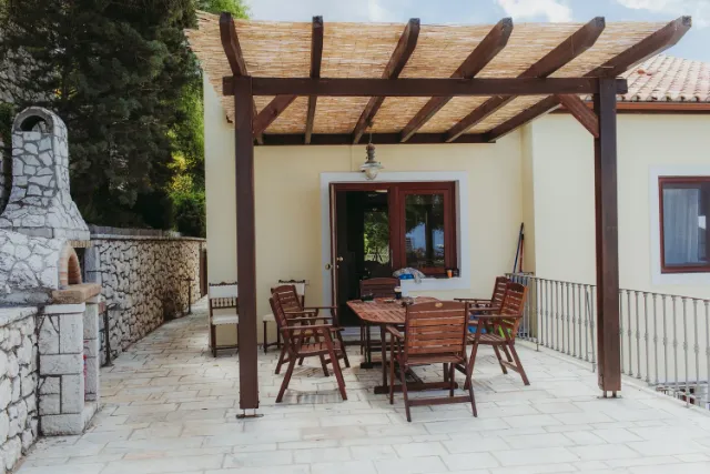 Carmel Luxury Villa I — grill area