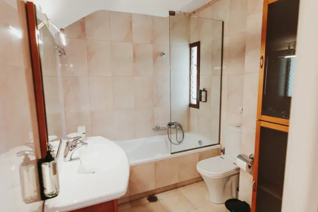 Carmel Luxury Villa II — bedroom c toilet